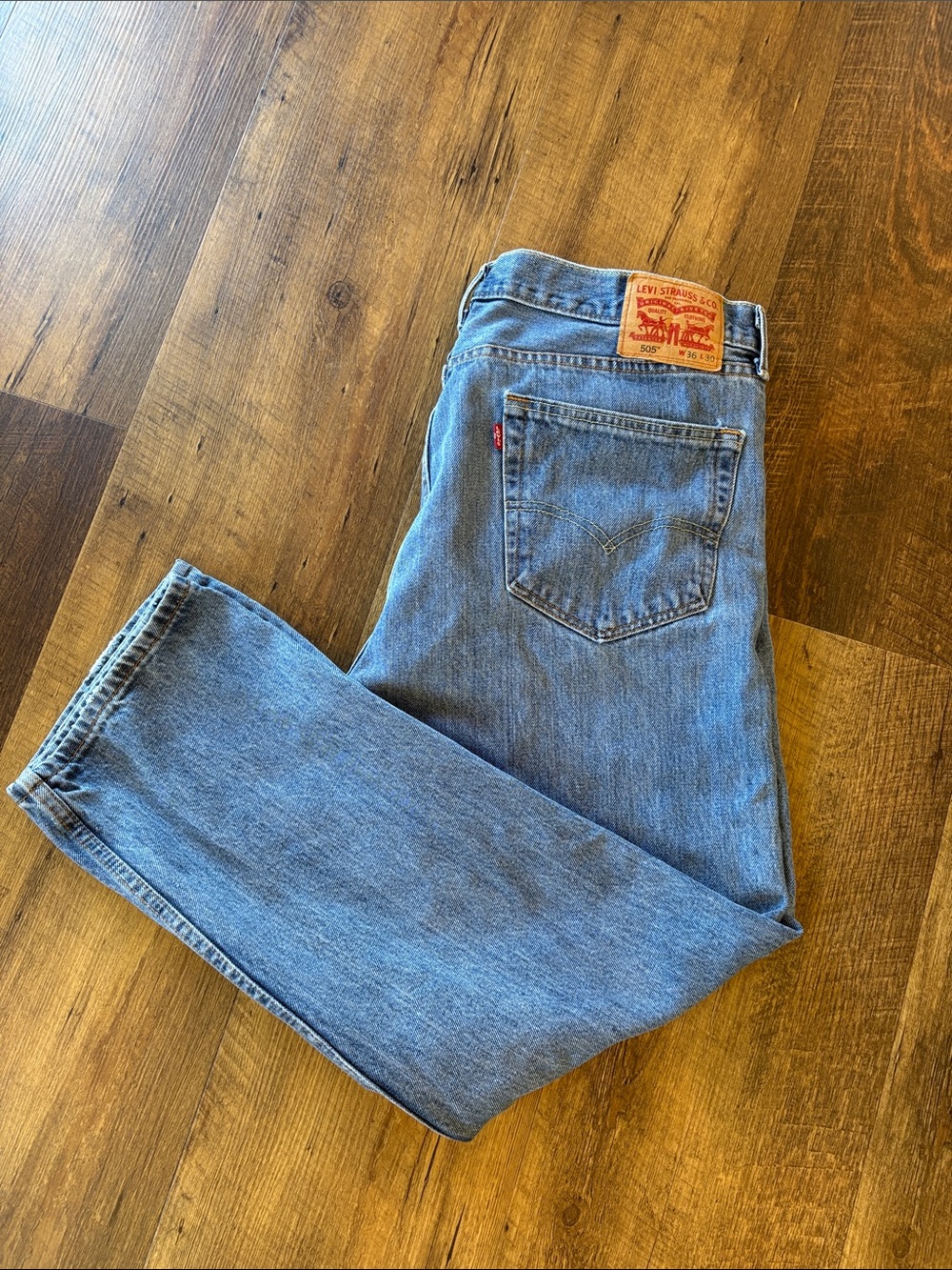 Levi's 505 Men's Light Blue Straight-Leg Jeans Size 36X30